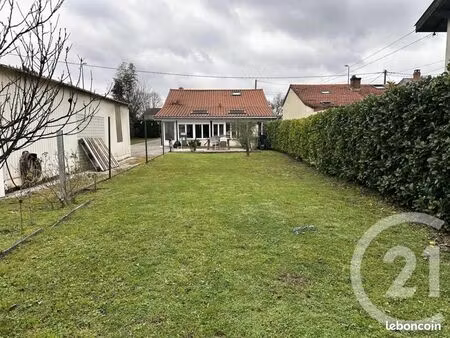 maison 4 pièces 82 m²