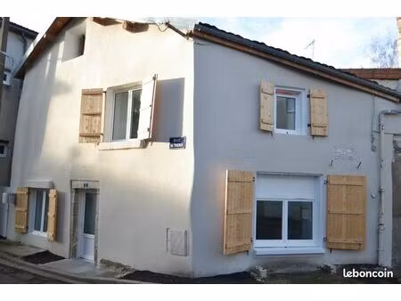 maison 2 pièces 56 m²