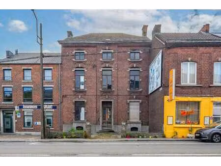 maison de maître au coeur de marcinelle