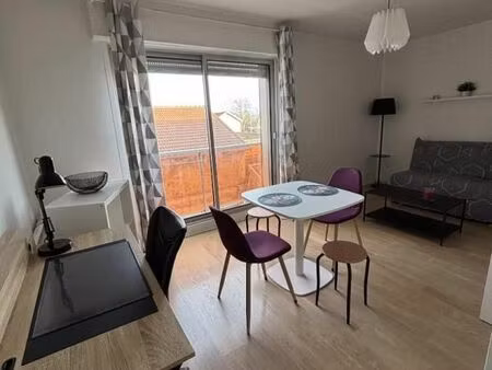 studio 1 pièce 25 m²