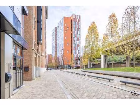 zorgeloze studentenkamer met eigen sanitair in residentie...