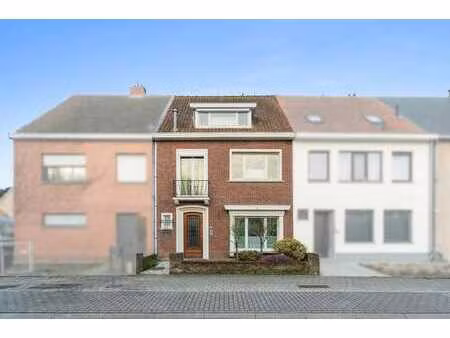 jaren ’50 woning met 4 slaapkamers en westgerichte tuin