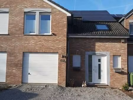 teilunterkellertes  hochwertig ausgestattetes wohnhaus