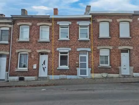 maison 2 chambres avec terrasse et jardin