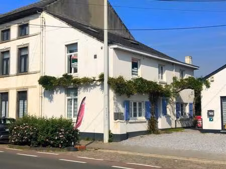 duplex 1 chambre  gembloux gare