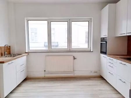 superbe duplex de 100m2 fraichement rénové cœur de wavre