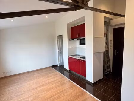 loue studio 23 m² à nozay ( 91 )