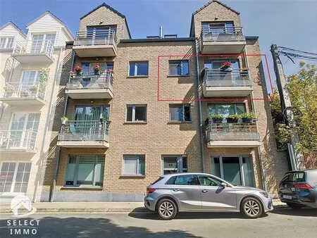 appartement 2ch avec parking extérieur et cave