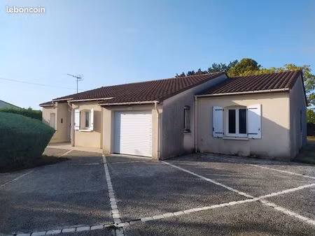 maison 3 chambres avec garage et jardin