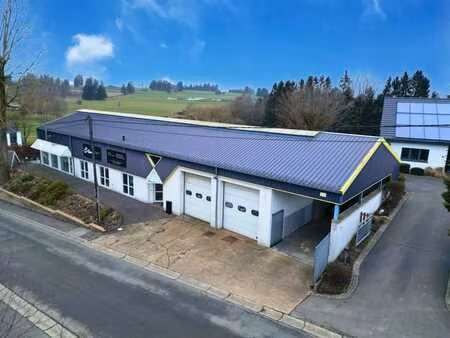 hangar industriel attrayant à büllingen – polyvalent et bien