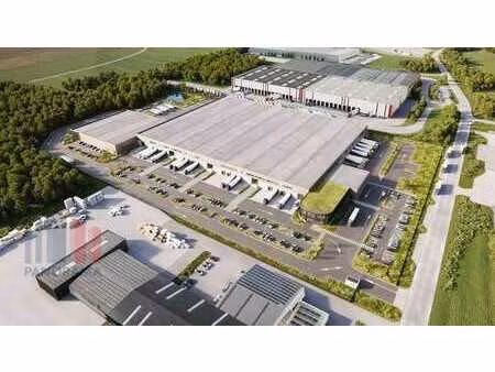 entrepôt logistique de 4 460 m² à proximité de l’e42