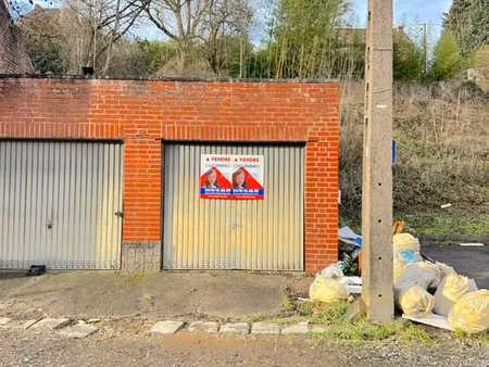 garage sur parcelle de24m2