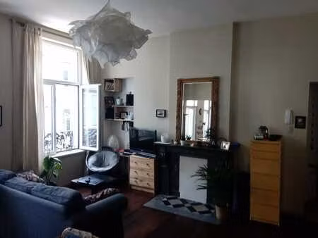 appartement une chambre – liège centre