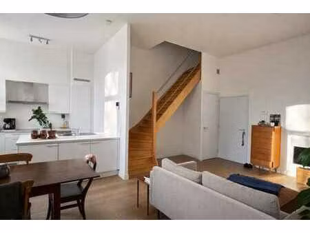 appartement duplex tendance dans la charmante kloosterstraat