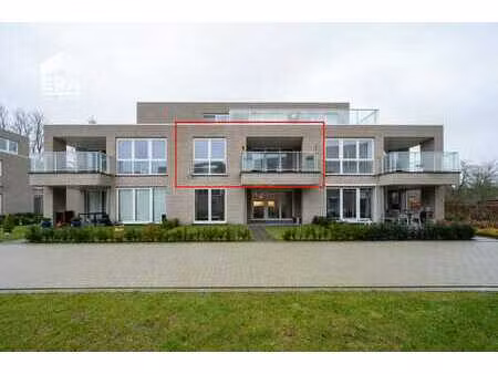 appartement moderne avec parking à hoogstraten