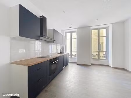 apartment rénové centre de nice