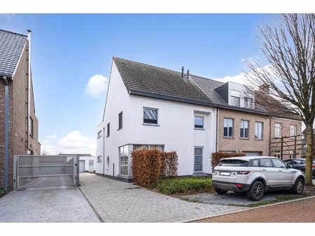 huis te huur in wuustwezel met 4 slaapkamers
