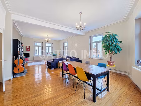 a louer // f4 de 150m2 // moins de 10min à pied de la gare