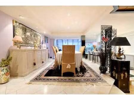 4ch possible - 200m2 - garage - grand espace extérieur !!