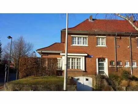 gerenoveerde woning met 3 slaapkamers