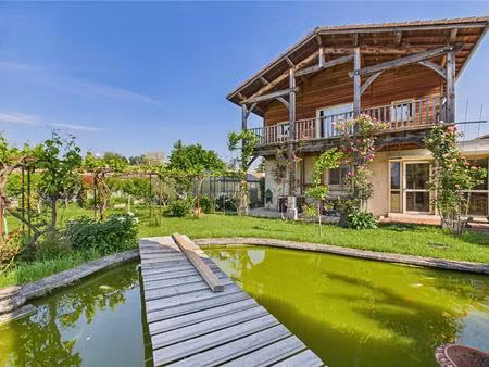 maison atypique climatisee de 203m² sur parcelle de 870m² situee a livron sur drôme 26250