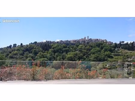 maison de charme au cœur de la nature avec grands volumes et vue imprenable