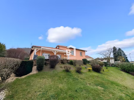 maison 3 chambres avec piscine