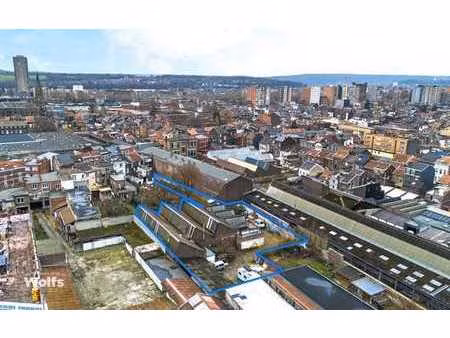 ensemble immobilier industriel aux volumes remarquables !