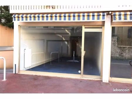 bureaux 47 m² cannes