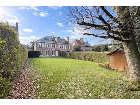 trois couleurs - villa rénovée 4ch. avec garage - peb c