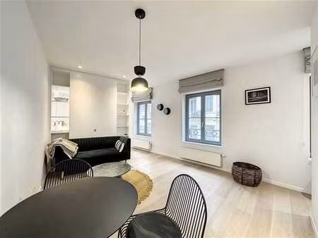 châtelain  lumineux studio meublé