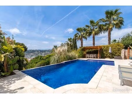 villa 7 pièces 186 m²