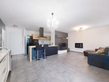 vente appartement 3 pièces 73 m² à saint-fons (69190)  199 000 €