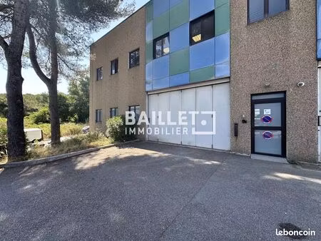 bureaux  entrepôt 205 m² vallauris