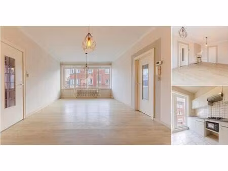 penthouse à louer à rue jules bordet 15 mont-sur-marchienne (vbd76311)