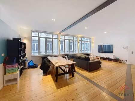 appartement de ±150m² habitables 2ch dans le centre de bruxe
