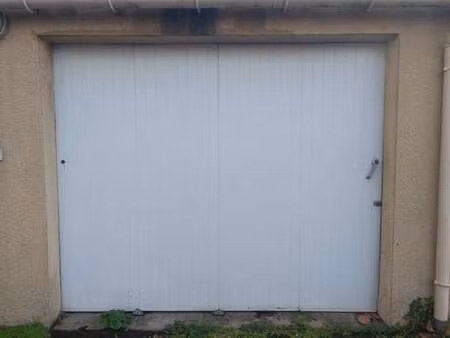 vente garage et parking aux sables-d'olonne (85100) : à vendre / les sables-d'olonne
