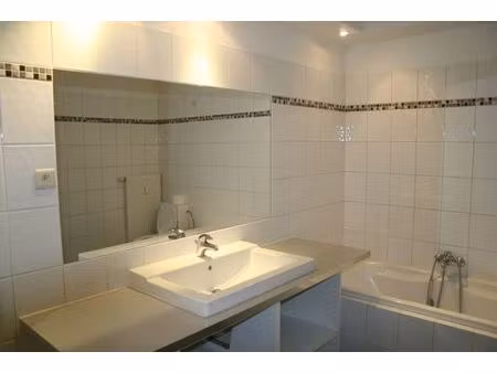 magn appartement 2ch + jardin dans résidence de standing