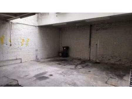 entrepôt à louer – outremeuse