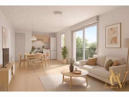 vente appartement 4 pièces 82 m² à toulon (83000)  315 383 €