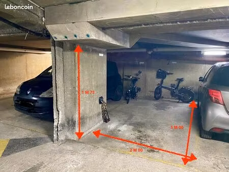 parking voiture ou moto proche place gambetta 75020