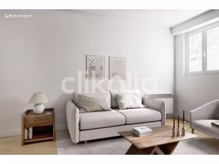 studio 1 pièce 29 m²