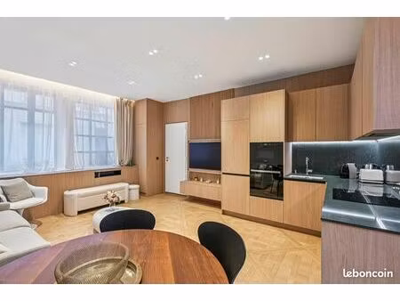 local commercial 81 m²