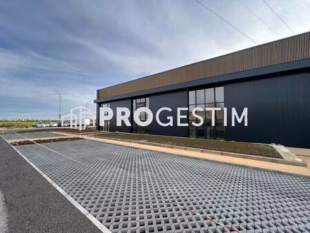 local d'activités à vendre