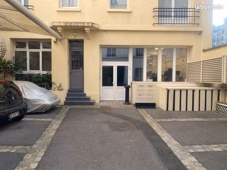 location d’un local de 128 m2 dans paris 6eme