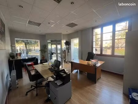 local commercial 52 m² paris 12ème
