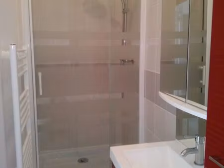 location appartement 1 pièce 23 m² à amiens (80000)