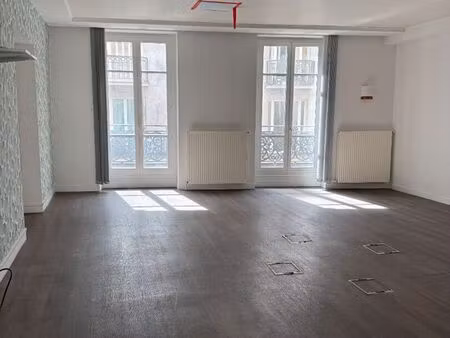 bureaux 220 m² paris