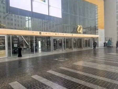 boutique 30 m² paris