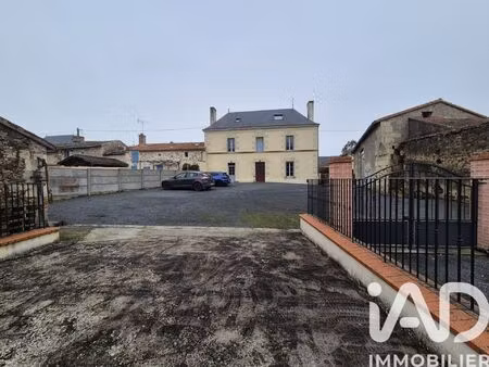 vente maison 5 pièces 160 m² argenton-l’église (79290)